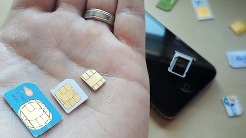 iPhone[-]mới[-]nhất[-]sẽ[-]chỉ[-]tương[-]thích[-]với[-]nano-Sim.[-]Chuẩn[-]Sim[-]mới[-]này[-]có[-]kích[-]thước[-]nhỏ[-]hơn[-]44%[-]so[-]với[-]micro-Sim.